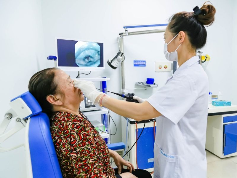 noi-soi-tai-mui-hong-co-phat-hien-ung-thu-1