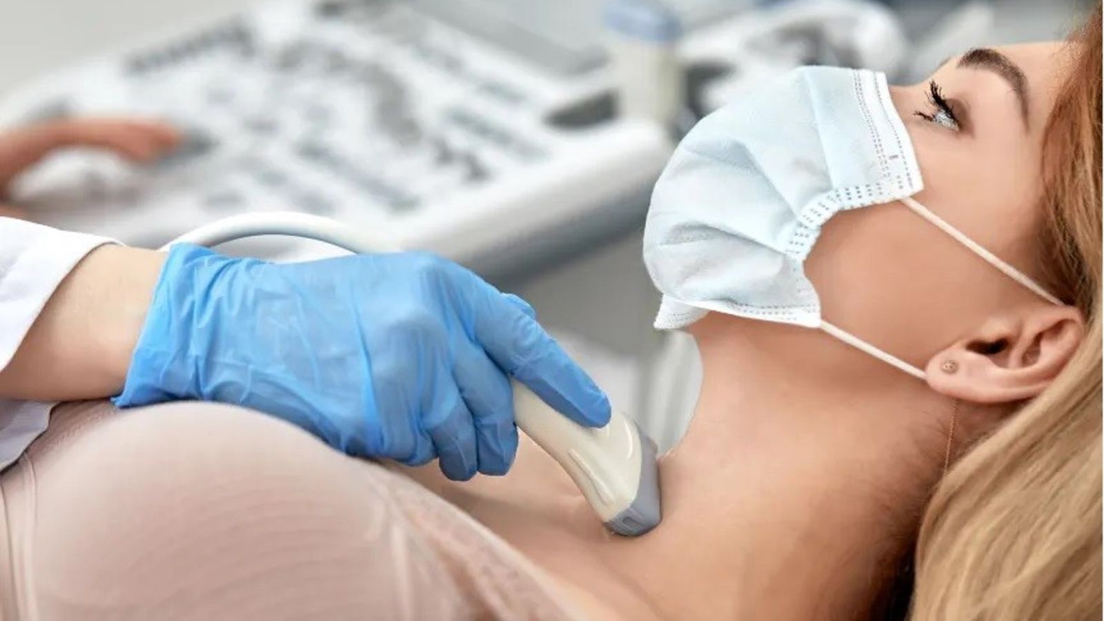 sieu-am-tuyen-giap-khi-mang-thai-7