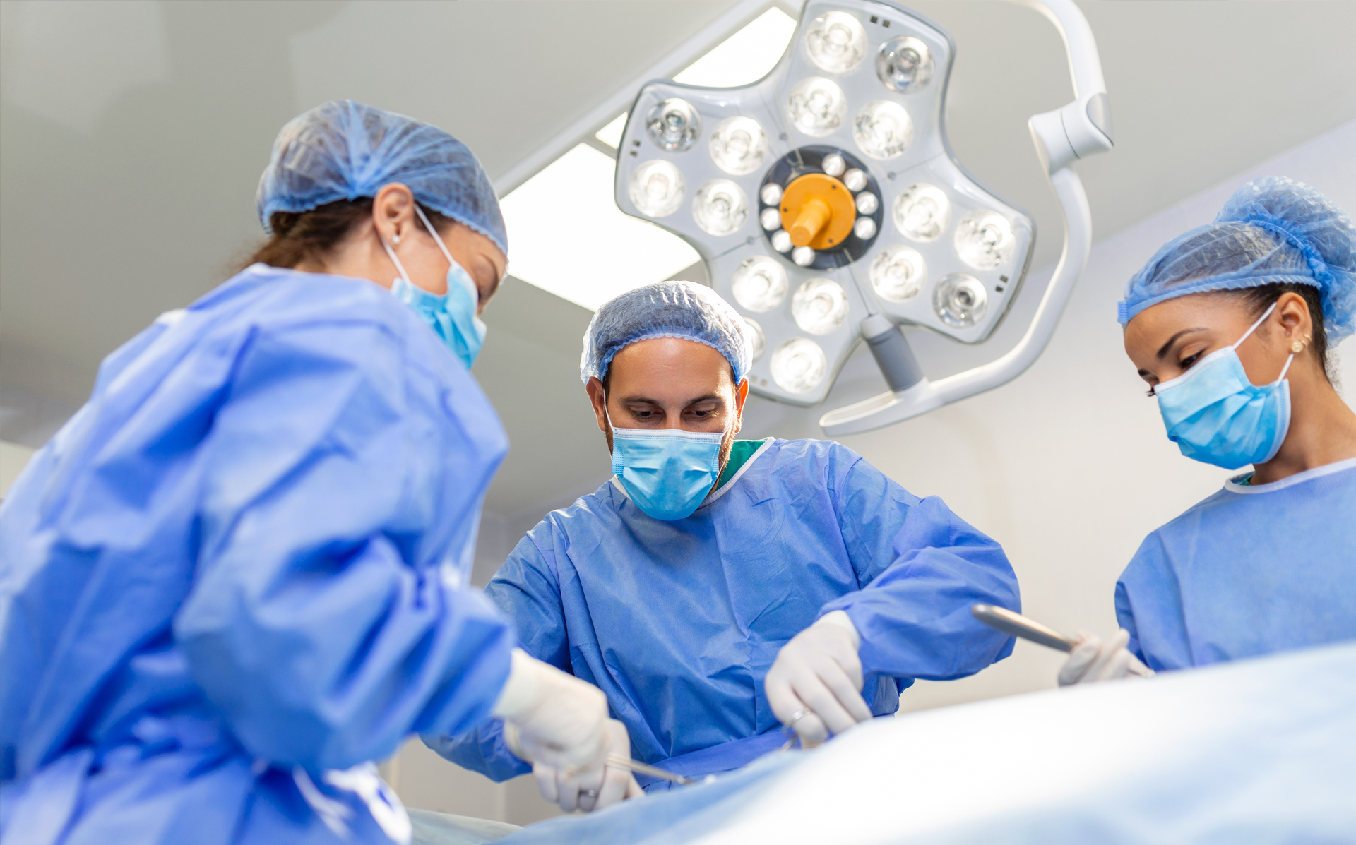 cac-loai-hinh-phau-thuat-trong-dieu-tri-ung-thu-1