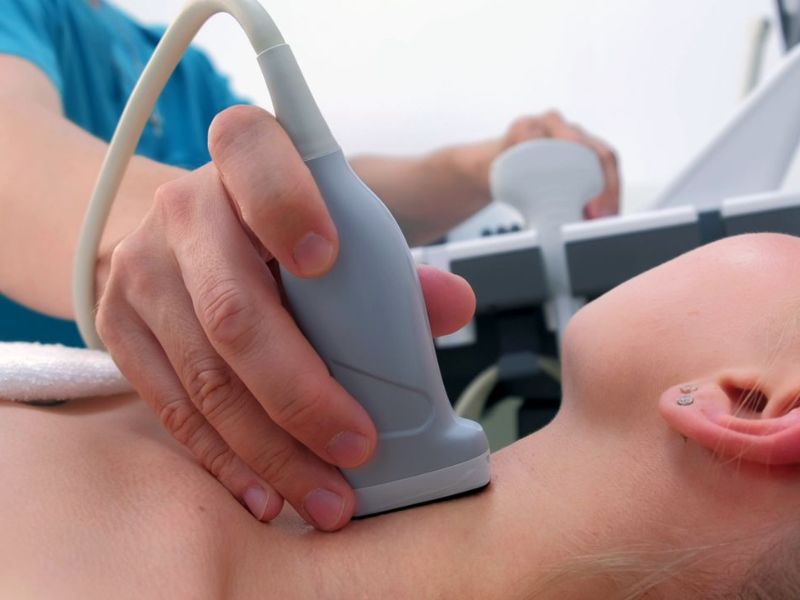 sieu-am-tuyen-giap-co-can-nhin-an-khong-3