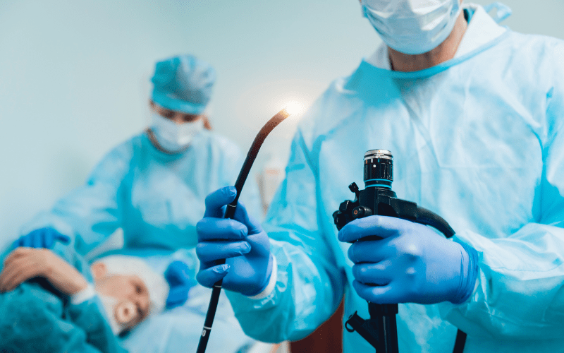 cat-polyp-ong-tieu-hoa-qua-noi-soi-1